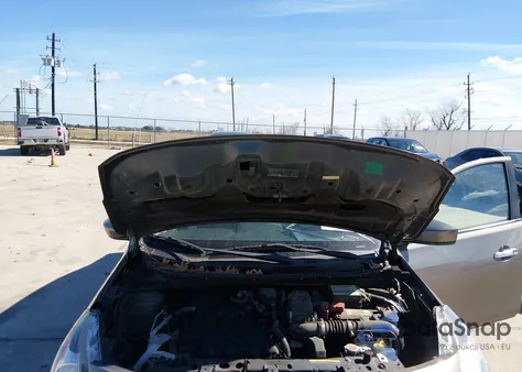 2017 Nissan Versa 1.6 Sv from USA, damaged, VIN 3N1CN7AP5HK465111